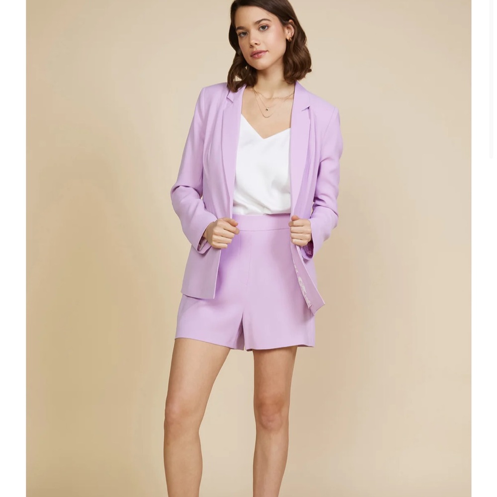 Skies are Blue-welt pocket blazer- lavender- small- NWT